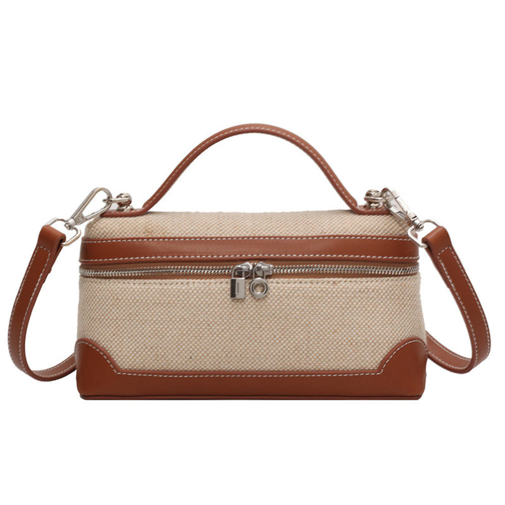 Metro Charm Crossbody