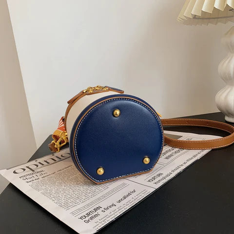 The Carousel Bucket