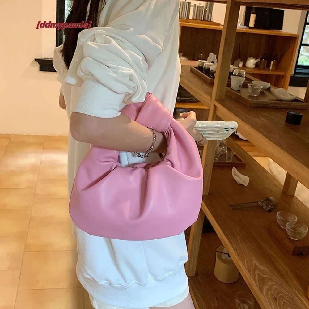 The Pop Knot Bag